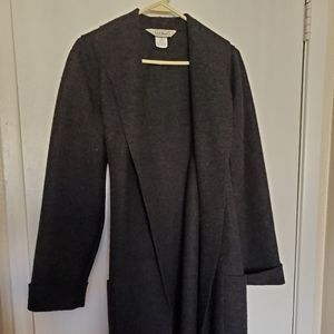 L.L. Bean 100% wool womens coat Size M made in Austria, charcoal gray